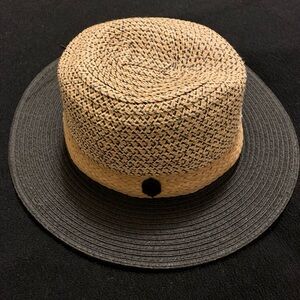 2 hats in great condition